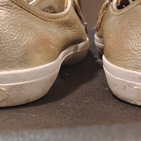 Women's COACH Shoes STYLISH & COMFY Sneakers✨ - Picture 4 of 6